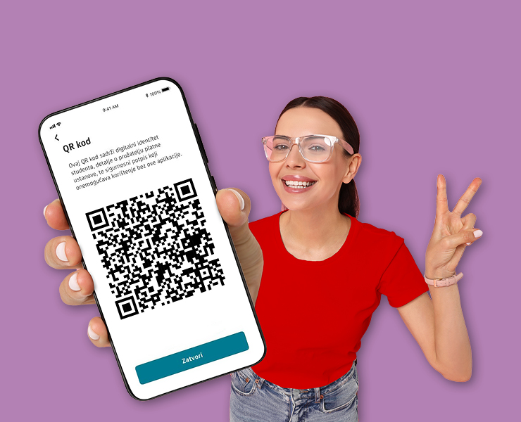 Student sa qr kodom u m-studentu